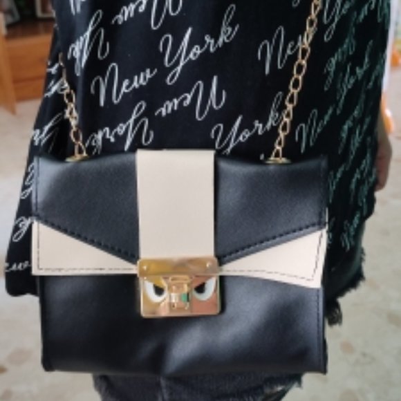 NEW PU Leather Small Fashion Slung Mobile Bag With Contrast Lock Chain - Picture 9 of 10